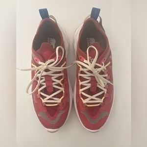 Sorel athletic shoes worn once